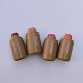 رژگونه جامد استیکی رود